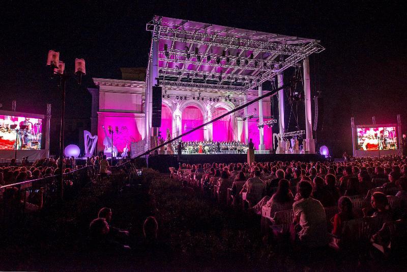 10.000 de spectatori la Promenada Operei