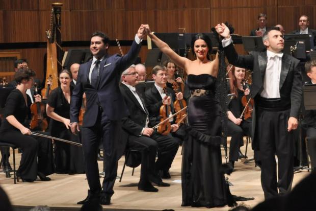 Angela Gheorghiu, acompaniată de Tiberiu Soare pe mari scene europene