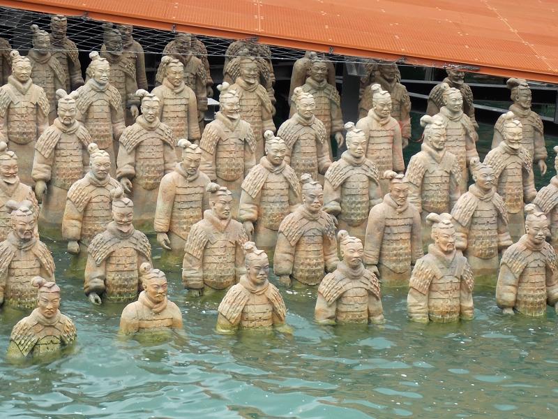Alarmăăă, chinezi la apă! Turandot xianica la Bregenzer Festspiele