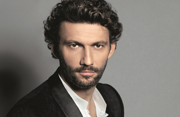 Tenorul Jonas Kaufmann își reprogramează apariția în cadrul Festivalului Enescu 2017