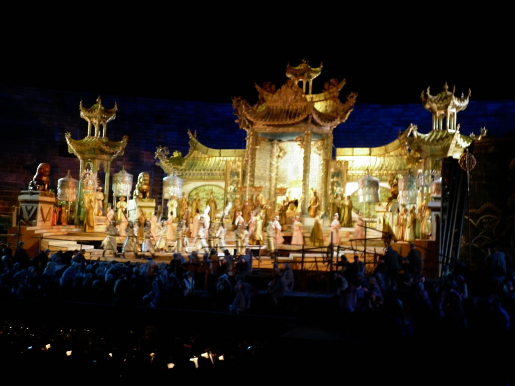 Turandot veroneza