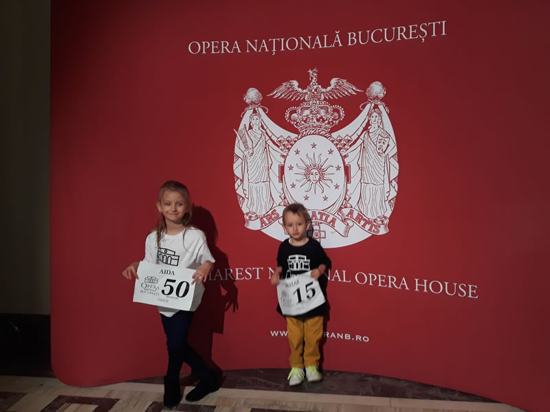 50 și 15 la ONB. La Operă în tricou!