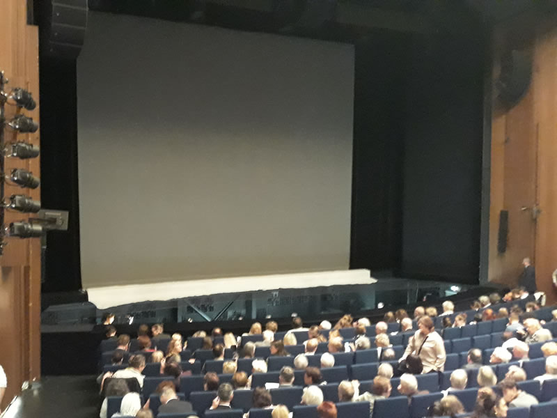 Ta na na naaam! Perfuzie cu Fetească la Bonn