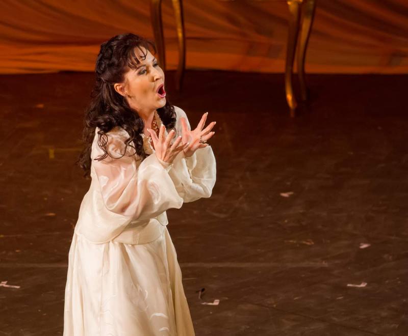 Elena Moșuc, aclamată la Opera din Iași